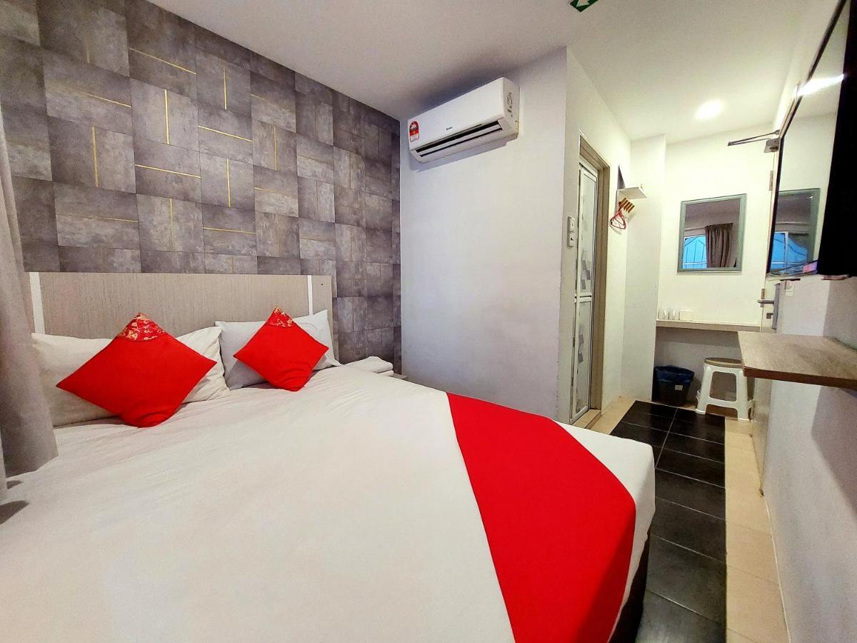 Good2Stay Budget Hotel L Lift L Coway Water L Wifi6 L Laundromat Malacca エクステリア 写真